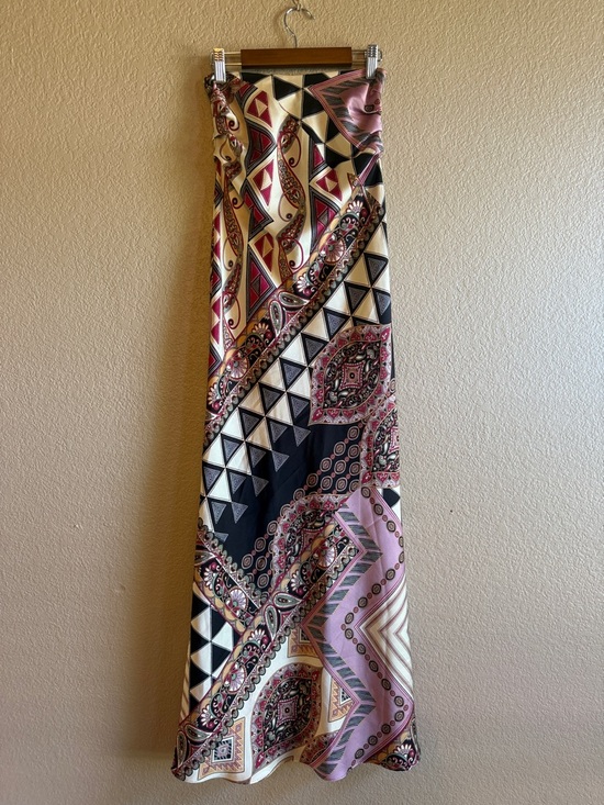 Misa Los Angeles Dresses & Skirts - Misa Los Angeles Maxi Dress in Geometric Paisley print